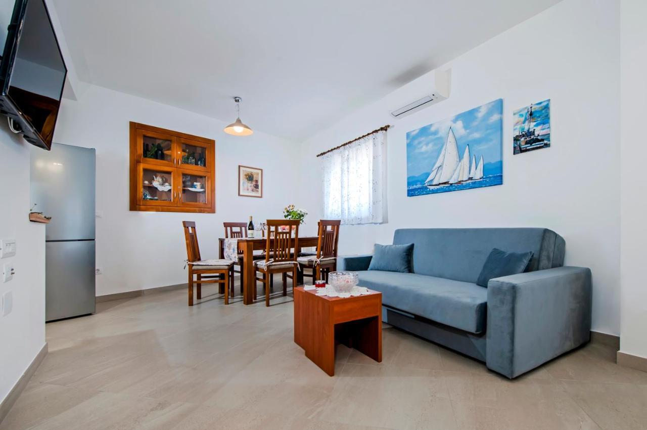 Casa Campus Apartment Rovinj Ngoại thất bức ảnh